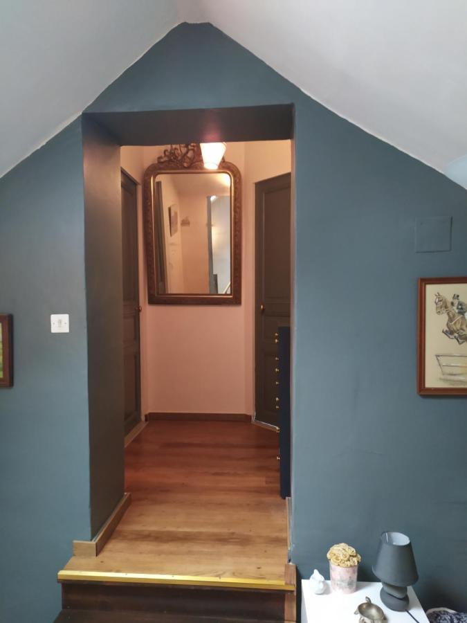 Bed and Breakfast Petit Saint Hubert 1 A 4 Personnes Velles  Exterior foto