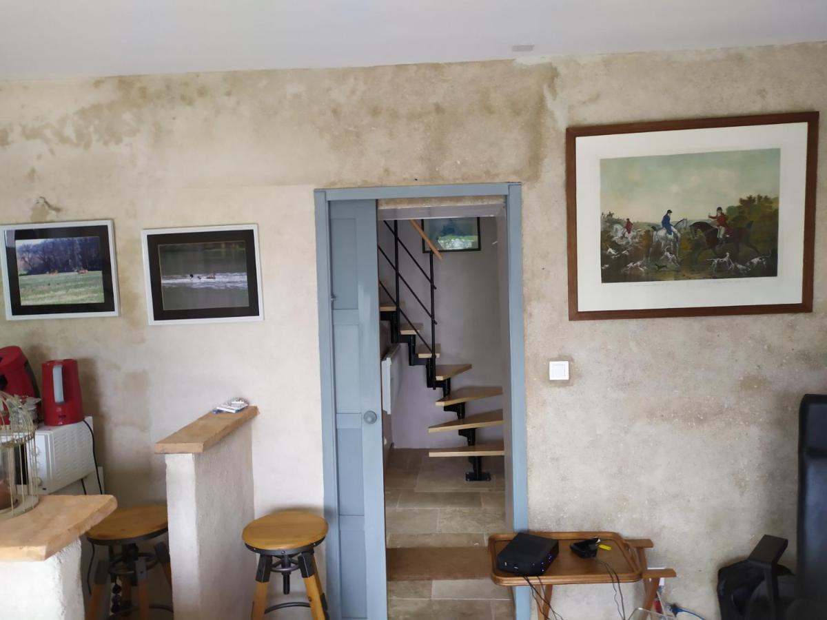 Bed and Breakfast Petit Saint Hubert 1 A 4 Personnes Velles  Exterior foto